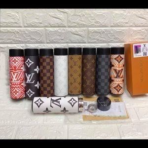 tumblers, with electric temperature control top